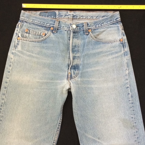 Vintage 80-90’s Levi 501 jeans beautiful fade - Picture 2 of 8